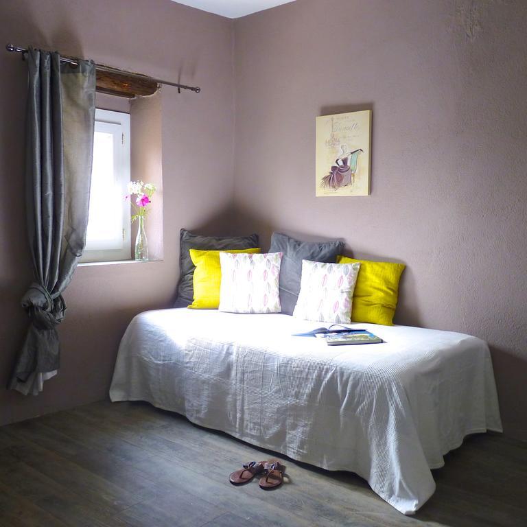 L'Autre Maison Saint-Jean-de-Ceyrargues Cameră foto